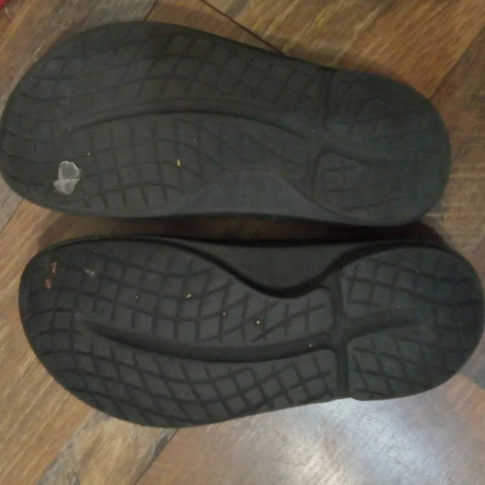 Oofos OOriginal Recovery Sandals‎ Black Thong Flip Flops Mens 8 Womens 10 EU 41